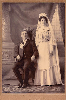 Marriage photo of John and Bertha (Trumpi) Huber, 1905.