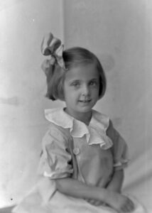 A photo that is possibly Aline Roy, circa 1935.
