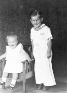 Photo of William & Evelyn Stevens, circa 1935 (ages 4 & 1).