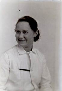 Photo of Eldena W. Farnham (1915-1992) circa 1934
