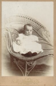 Photo of Ruth Edna Morse – August 1898 (Age 5 mos.).