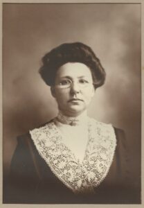 Photo of a woman circa 1905.