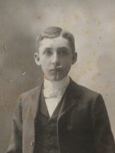 Photo of Everett Richardson, circa 1899.