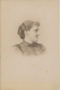 Photo of a young woman from the late 1800s